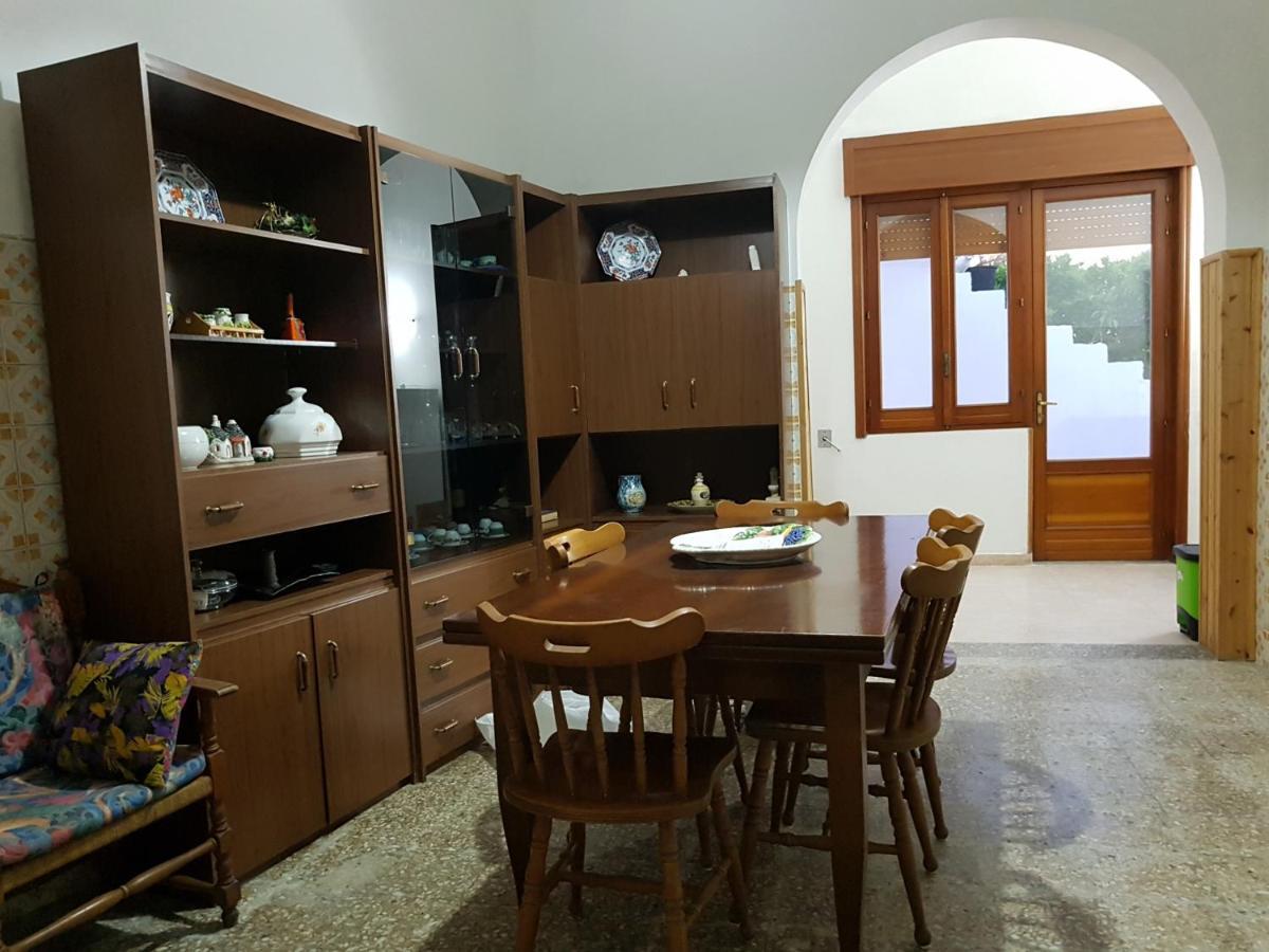 Casa Vacanze Nonna Maria 카르피냐노 살렌티노 외부 사진