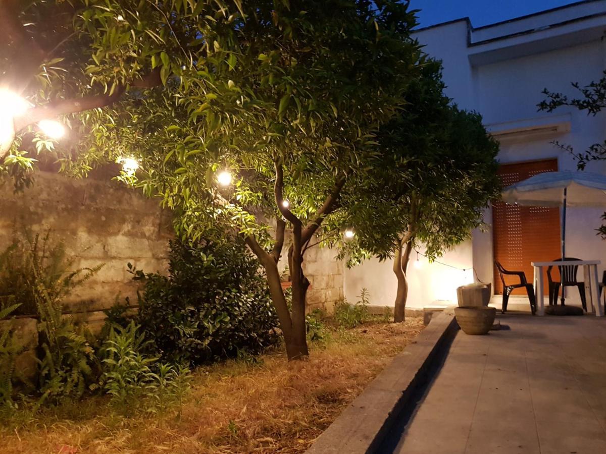 Casa Vacanze Nonna Maria 카르피냐노 살렌티노 외부 사진
