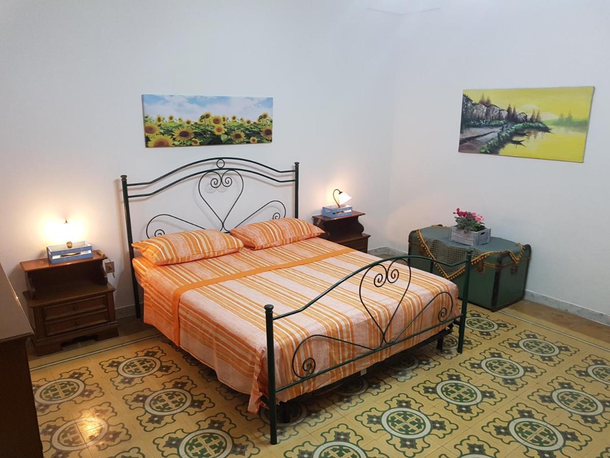 Casa Vacanze Nonna Maria 카르피냐노 살렌티노 외부 사진