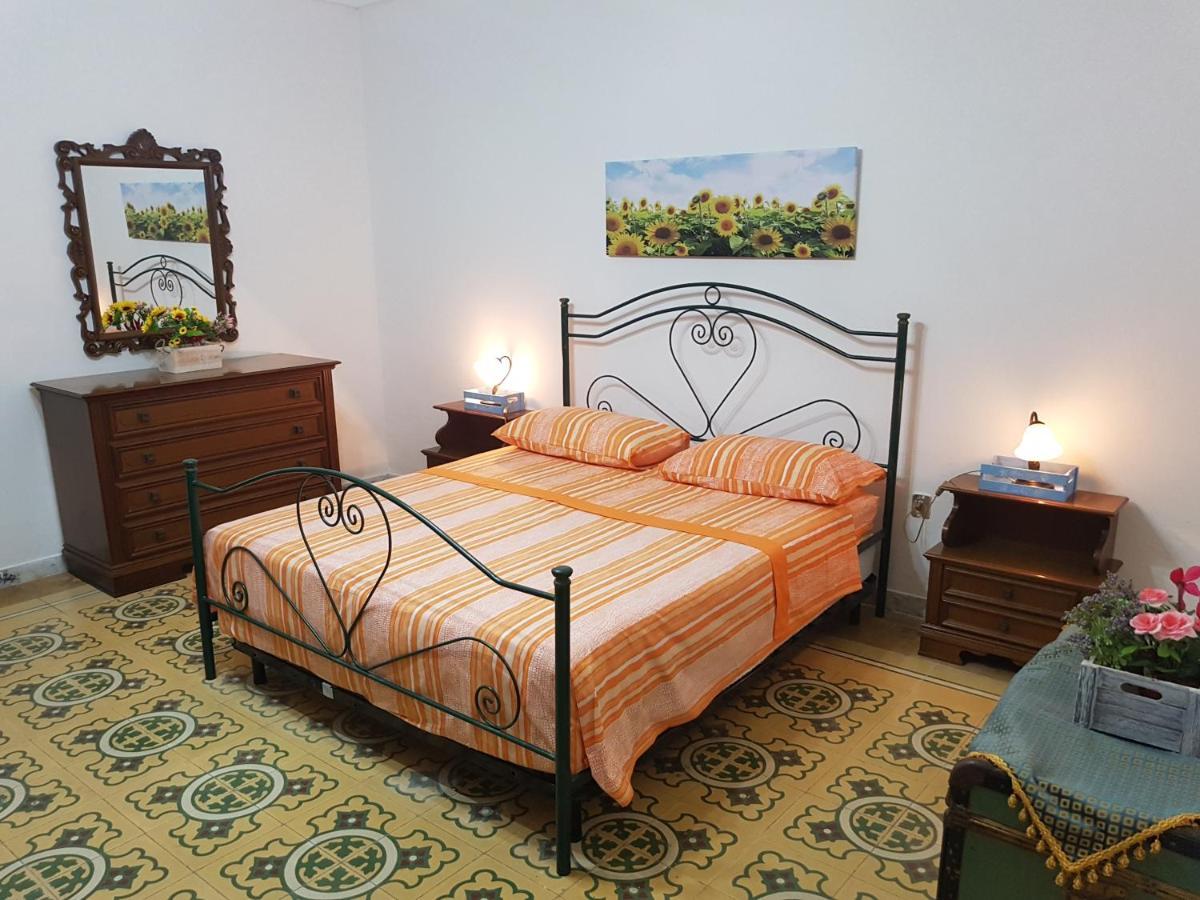 Casa Vacanze Nonna Maria 카르피냐노 살렌티노 외부 사진
